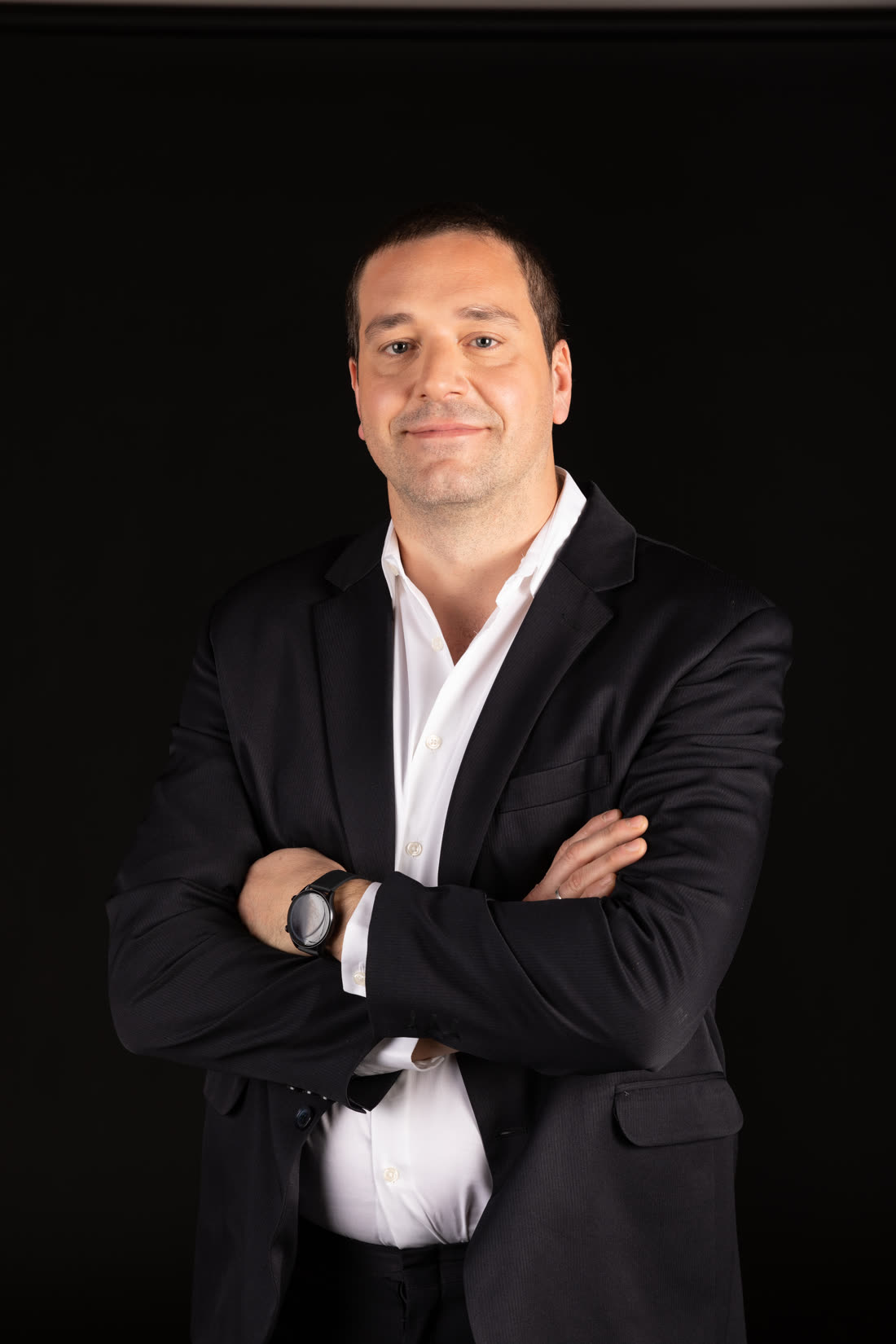 Dr. Daniel Muzzollini